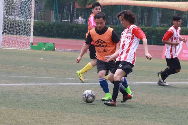 上海力克北控取十连胜 高诗岩三双山东胜天津