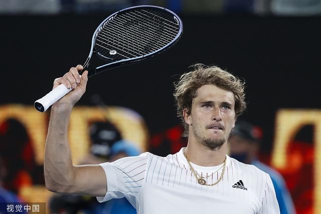 周琦6投6中砍12分5板 他仍是中国男篮最稳的点